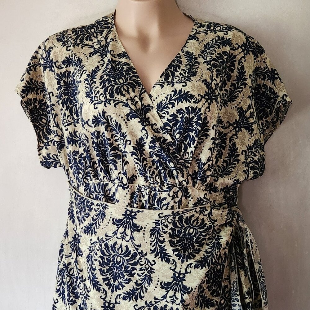 Shein Curve mock wrap dress sz 2X 3X navy cream EUC